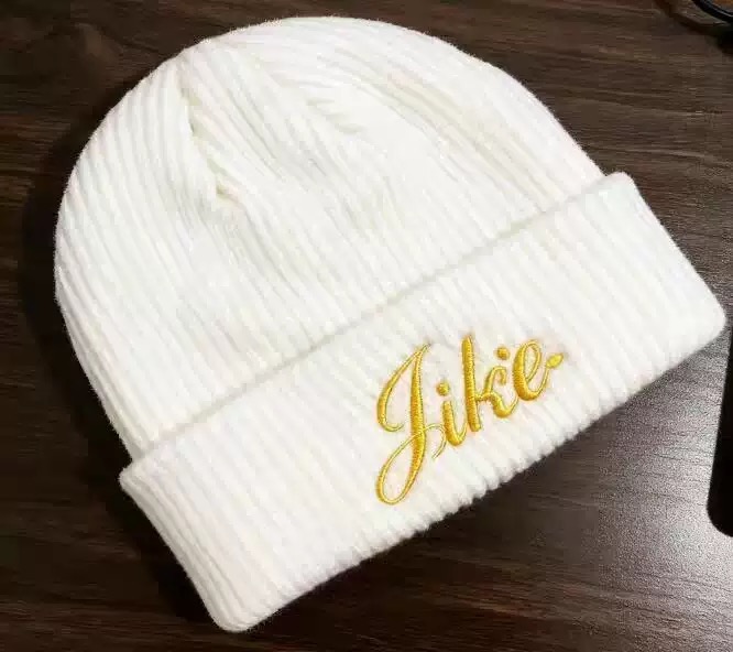 Knit Caps & Beanies design 4